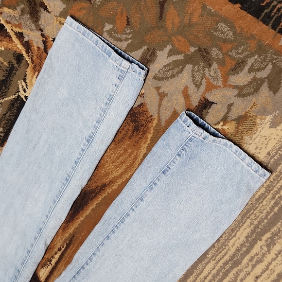 High rise jeans - Picture 4 of 12